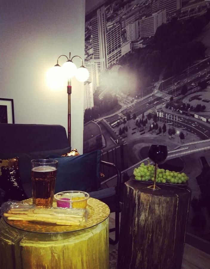 Apartament Czarne Zloto Katowice Esterno foto