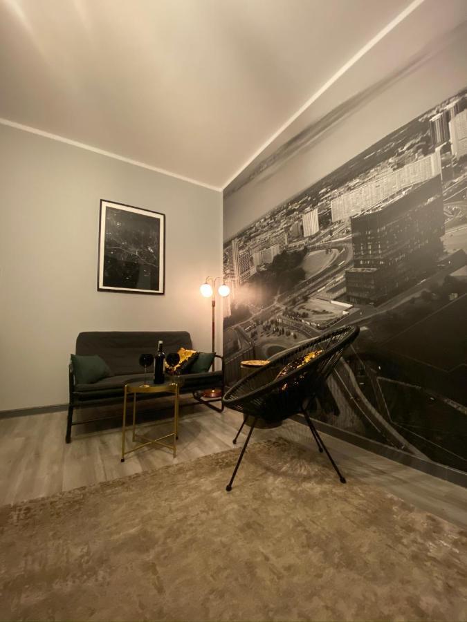Apartament Czarne Zloto Katowice Esterno foto