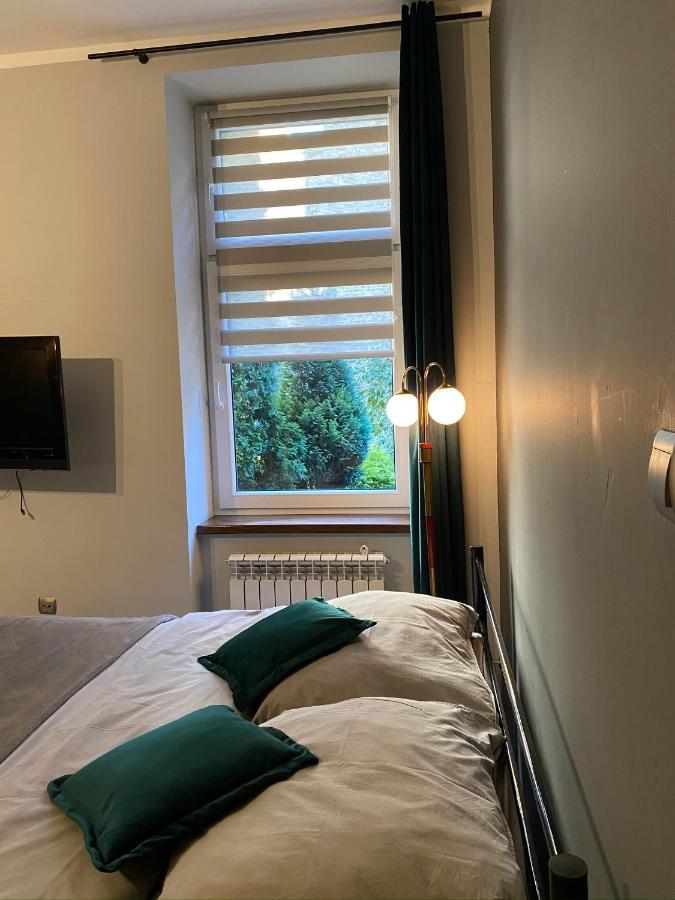 Apartament Czarne Zloto Katowice Esterno foto